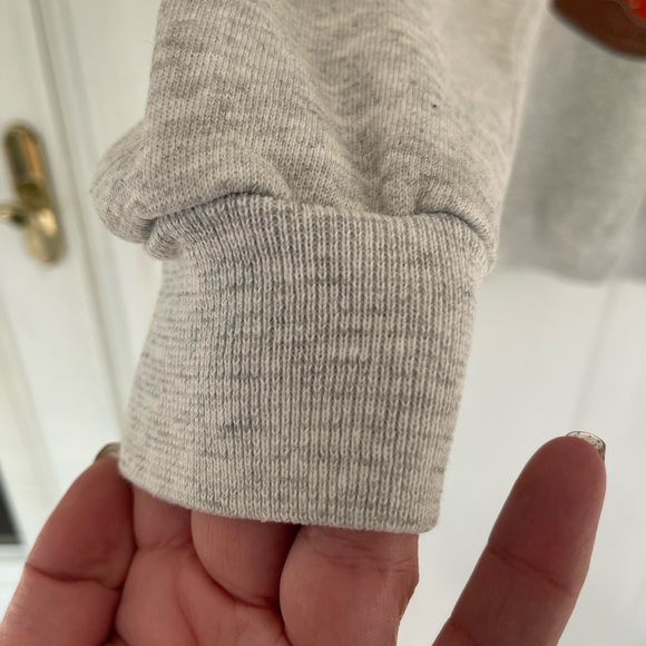 **VINTAGE 1993 Sweatshirt**  from Urban Outfitters - Picture 3 of 5